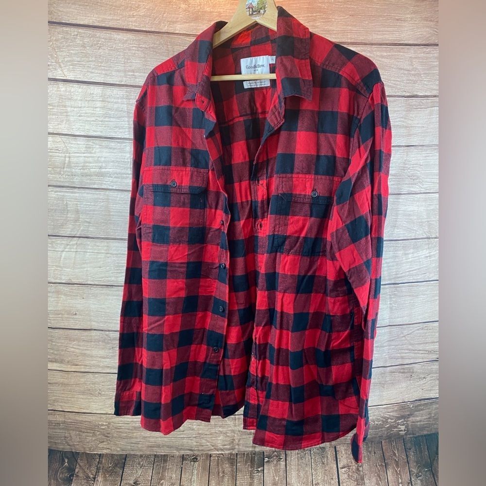 Goodfellow & Co Red and Black Plaid Button-Down Shirt